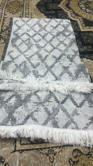 Mbulesa Divanesh 180 x 280
